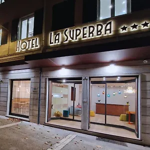 La Superba 3*, Genua Italië