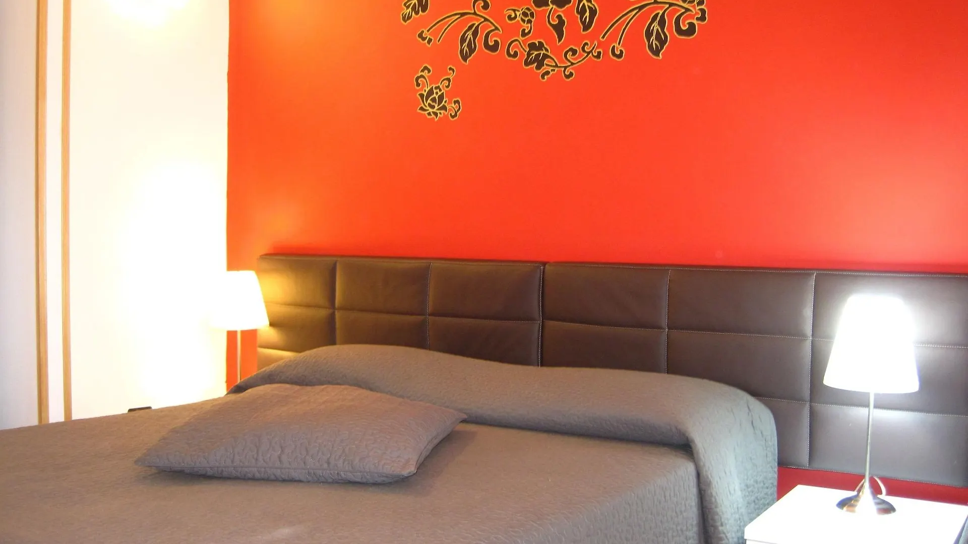 Magnifico Rome Hotel Guest house