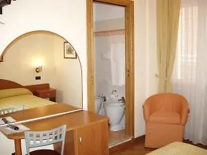 *** Guest house Magnifico Rome Hotel Italy