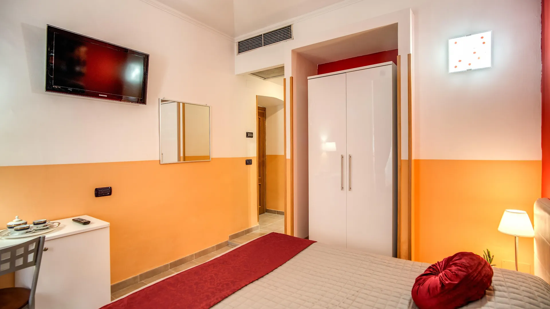 Magnifico Rome Hotel Guest house
