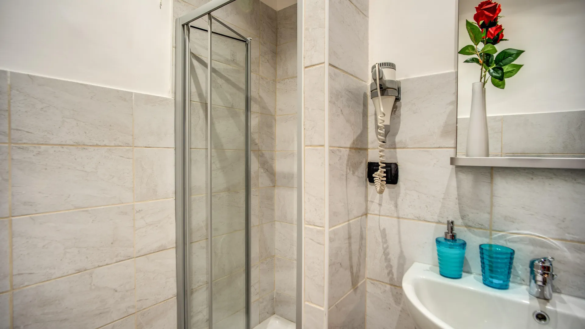 Magnifico Rome Hotel Guest house