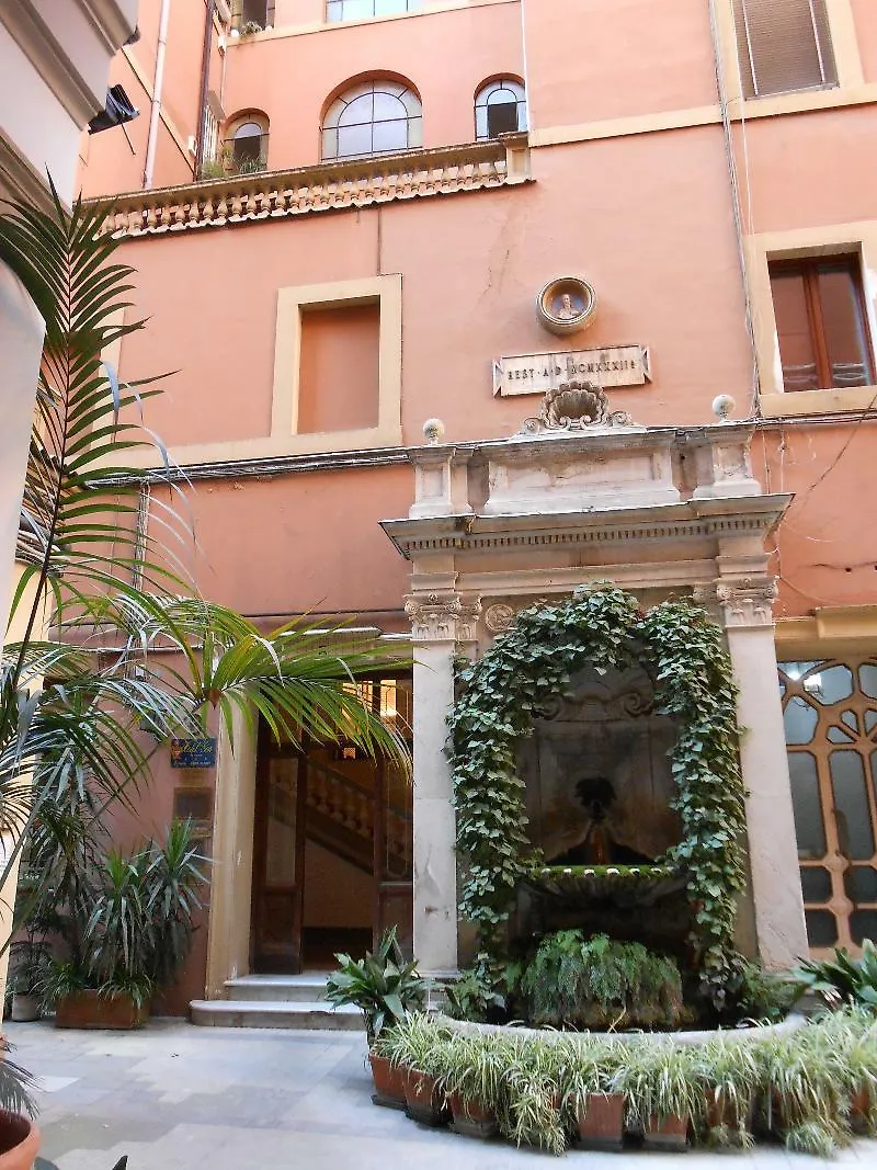 *** Guest house Magnifico Rome Hotel Italy